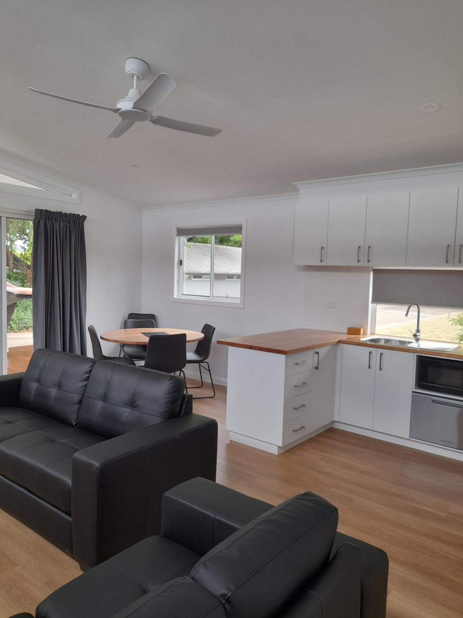 Myrtleford Holiday Park Exteriör bild