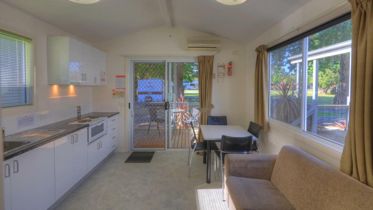 Myrtleford Holiday Park Exteriör bild